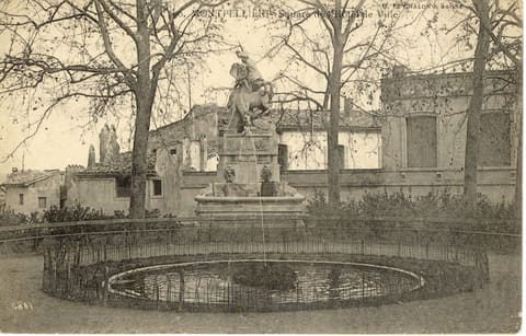 Square de l'Hôtel de Ville