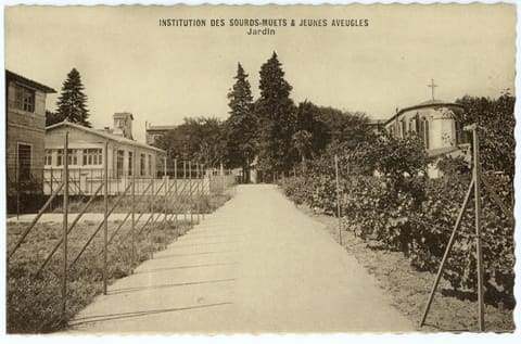 Institution des Sourds-Muets et Jeunes Aveugles, Jardin
