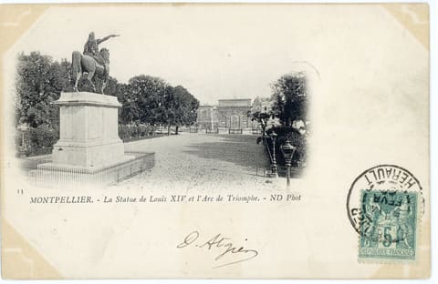 La Statue de Louis x IV et l'Arc de Triomphe