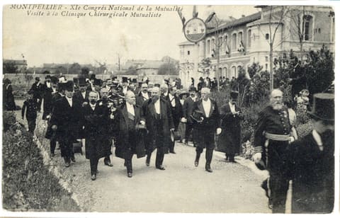 X Ie Congrés National de la Mutualité Visite à la Clinique Chirurgicale Mutualiste [Visite du Président de la République Raymond Poincaré]