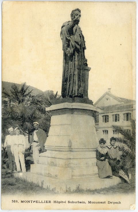 Hôpital Suburbain, Monument Delpech