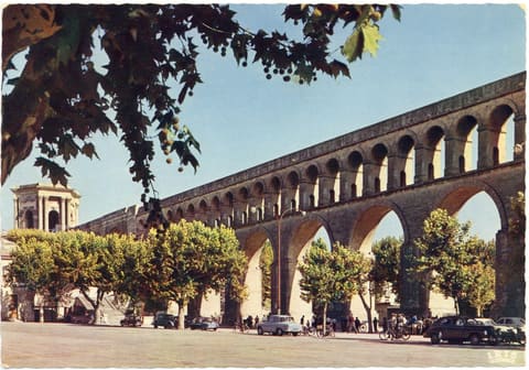 Hérault L'Aqueduc Saint-Clément ( x VIIIe s.) Longueur 880 m.