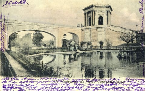 Le Peyrou Promenade Basse
