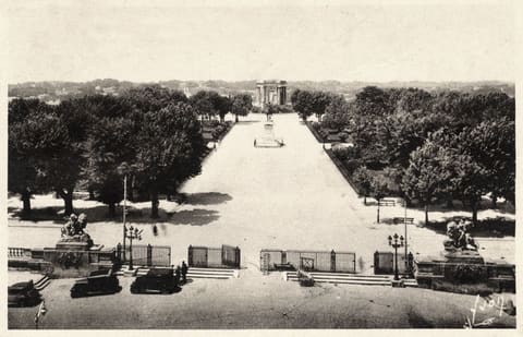 Herault Panorama du Peyrou