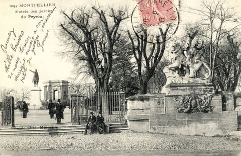 Entrée des Jardins du Peyrou