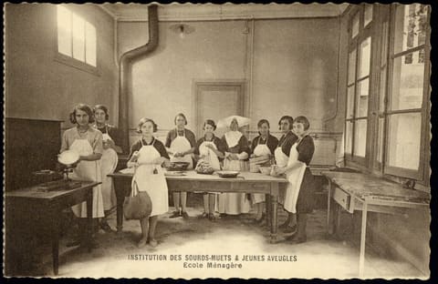 Institut des Sourds-Muets et Jeunes Aveugles, Ecole Ménagère