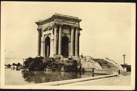 Promenade du Peyrou, Le Château d'Eau