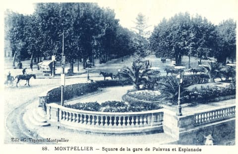 Square de la gare de Palavas et Esplanade