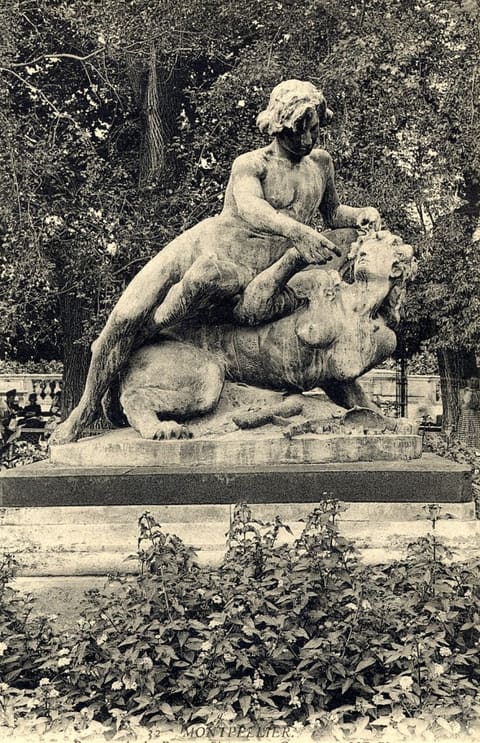 Promenade du Peyrou Sirène par Granet