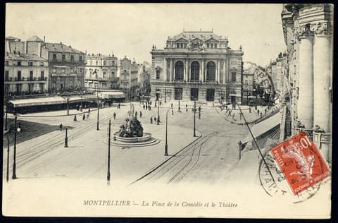 La Place de la Comédie et le Théâtre