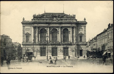 Le Théâtre