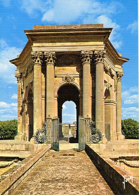 Hérault Le Château d'Eau du Peyrou