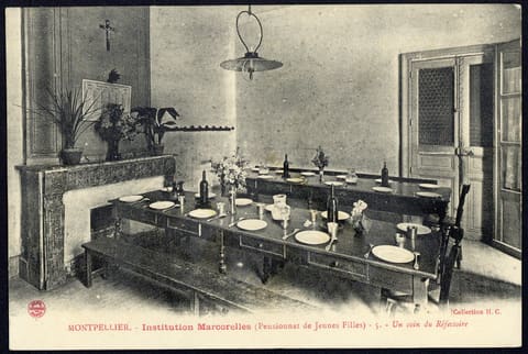 Institution Marcorelles, Pensionnat de jeunes filles, Un coin du Réfectoire