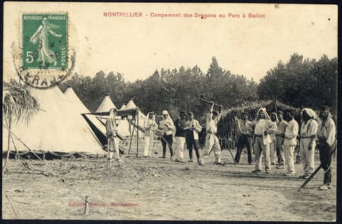 Campement des Dragons au Parc à Ballon