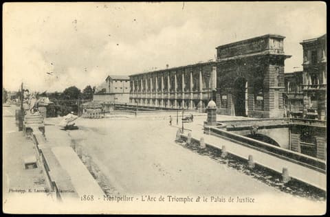 L'Arc de Triomphe et le Palais de Justice, 1868