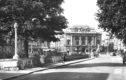Avenue Frédéric-Mistral