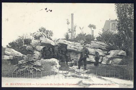La Cascade du Jardin de l'Esplanade