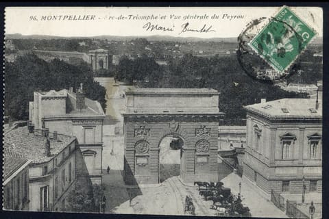 Arc de Triomphe et vue générale du Peyrou
