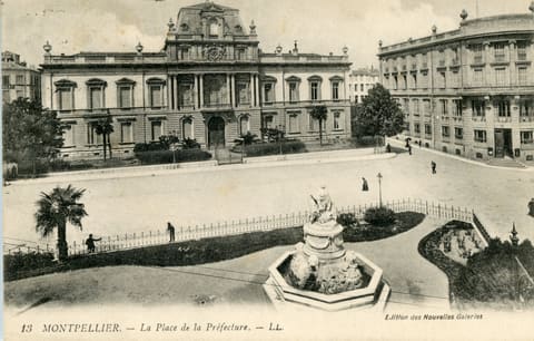 13, Montpellier, La place de la Préfecture