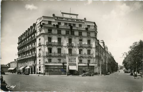Grand Hôtel P.L.M, Place Auguste-Gibert
