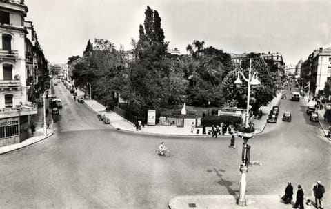 Les Rues Maguelone et République