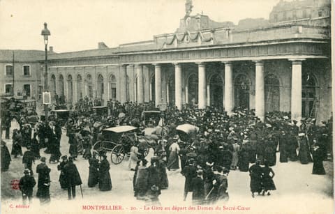 Départ des Dames du Sacré-Cœur e x pulsées de leur couvent, Gare de Montpellier