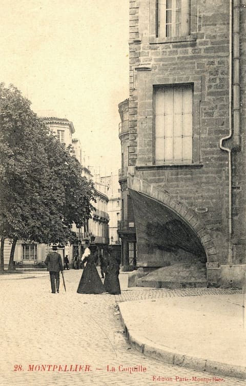 Rue du Palais des Guilhem
