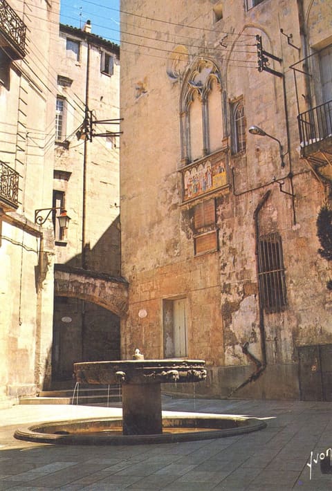 Place Saint-Ravy