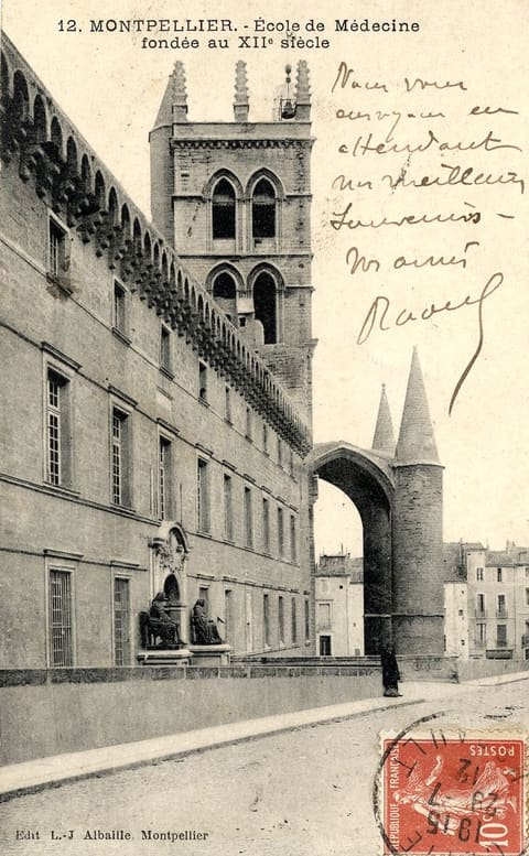 Ecole de Médecine fondée au x IIe siècle