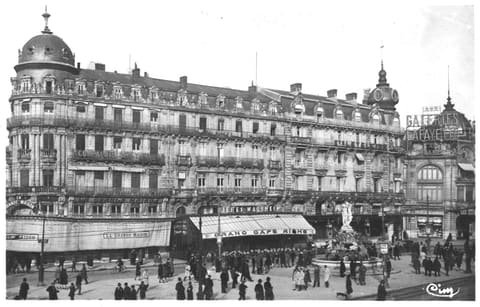 Hérault Place de la Comédie
