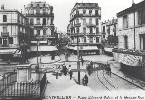 Place Edouard Adam et la Grande Rue