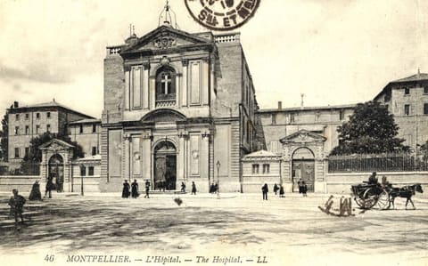 L'Hôpital-The Hospital