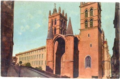 La Cathédrale Saint-Pierre et la Faculté de Médecine