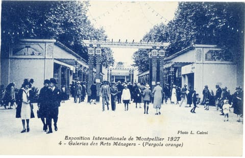 E x position Internationale de Montpellier 1927, Galeries des Arts Ménagers, Pergola orange