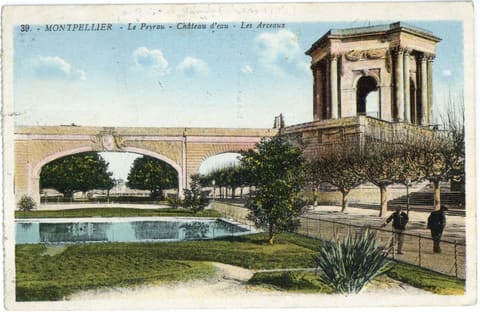 Le Peyrou, Château d'eau, Les Arceau x