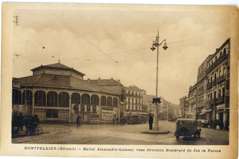 (Hérault) Halles Ale x andre-Laissac, vues direction Boulevard du Jeu de Paume