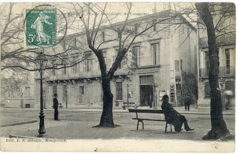 La Mairie et l'Ecole Supérieure de Commerce