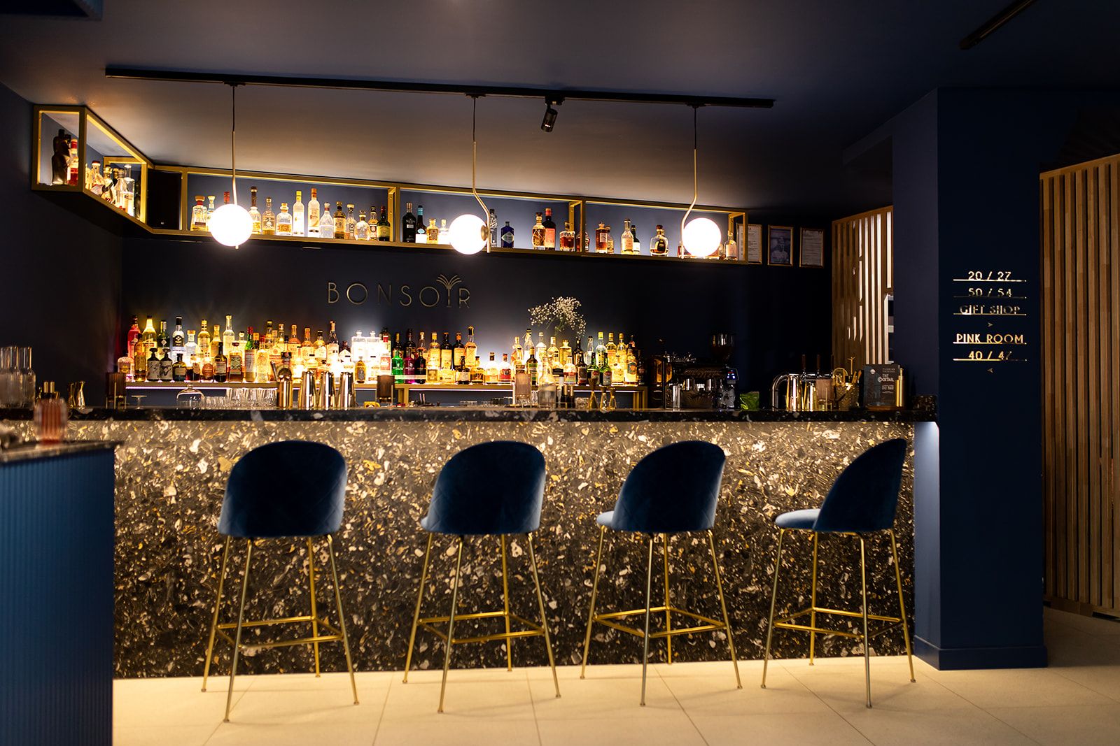 Bonsoir Cocktail Bar — Comédie