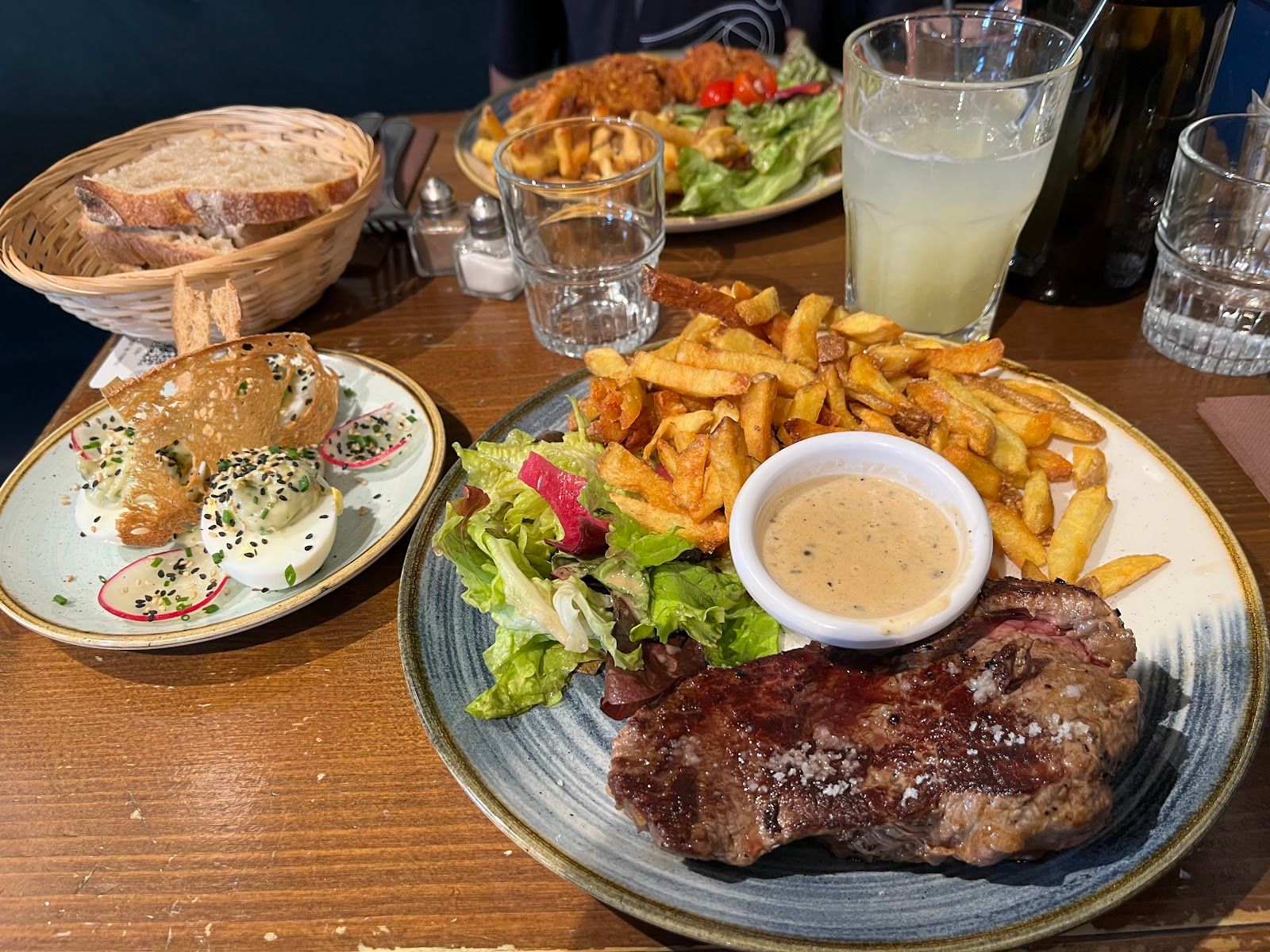 Broc Café — Écusson