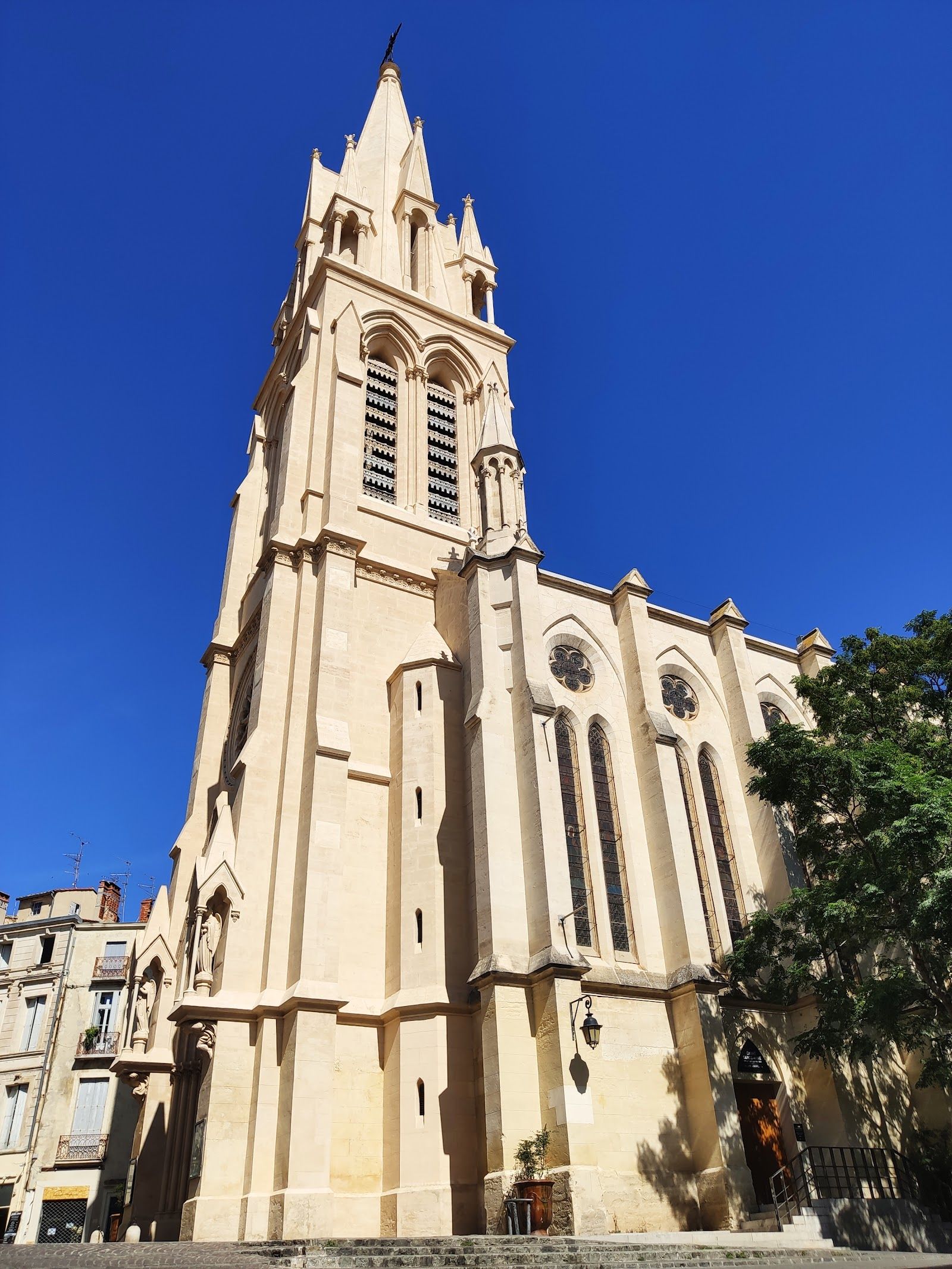 Carré Sainte Anne — Écusson