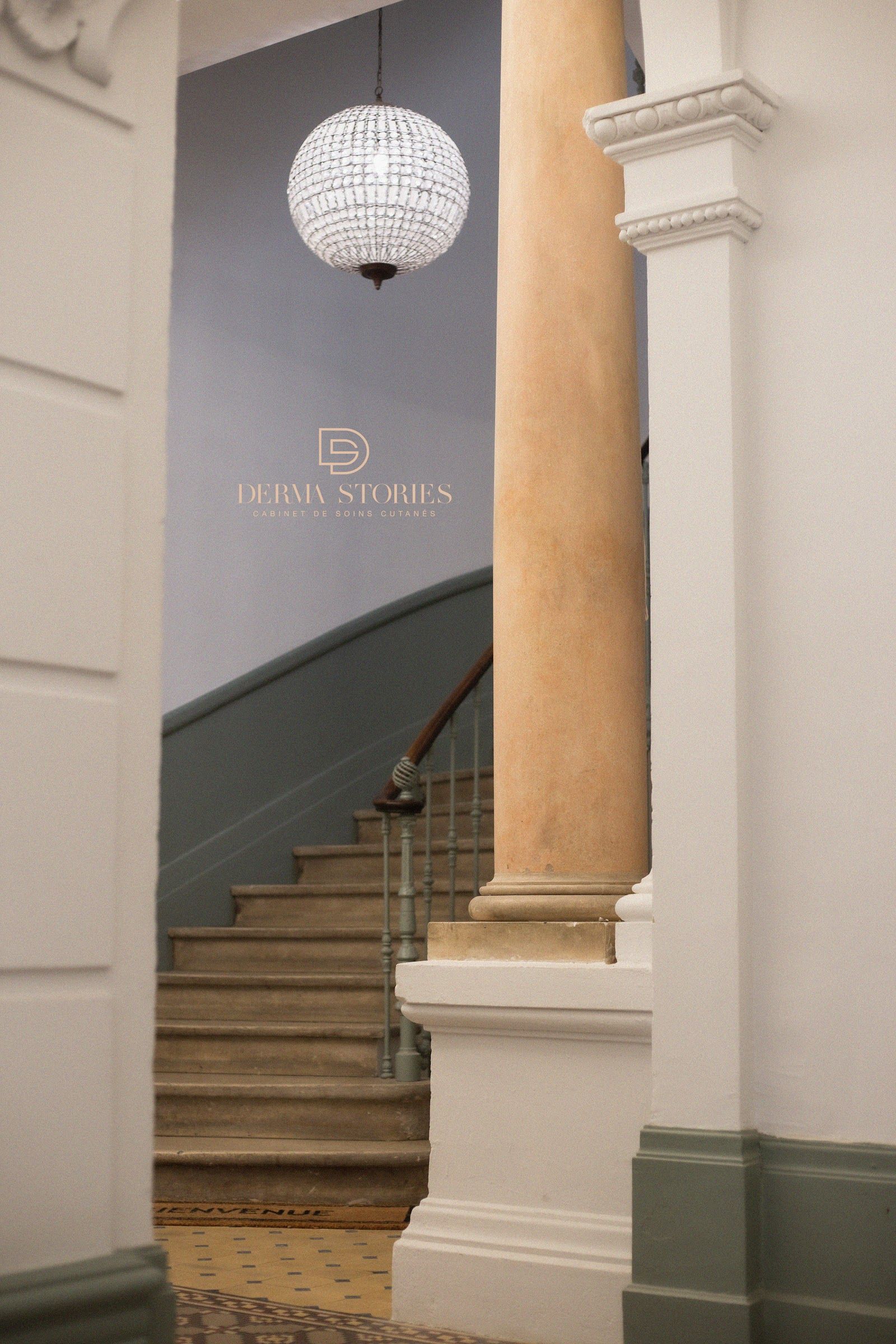 Derma Stories — Comédie