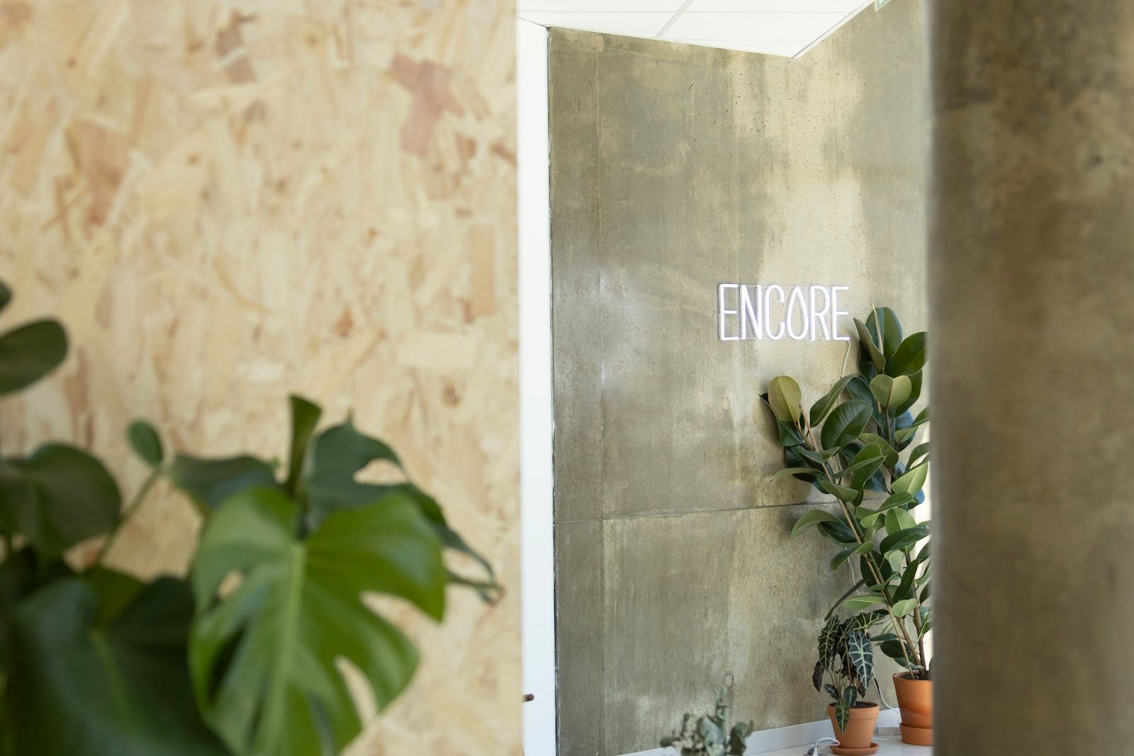 Encore Tattoo & Barbershop Montpellier — Castelnau-le-Lez