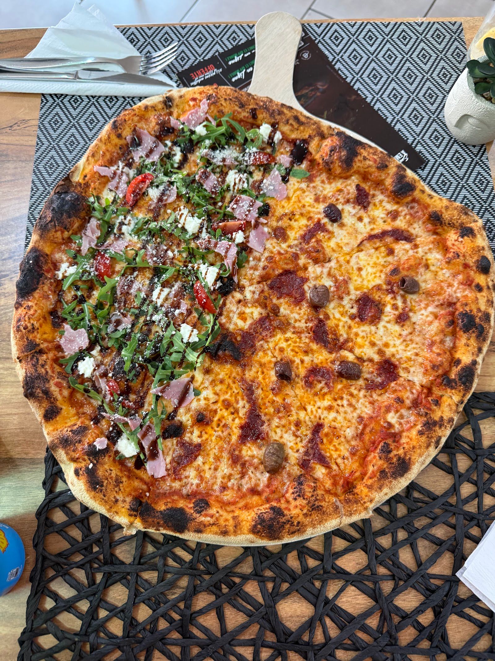 JOJO Krousty Pizza Napolitaine — Gare Saint-Roch
