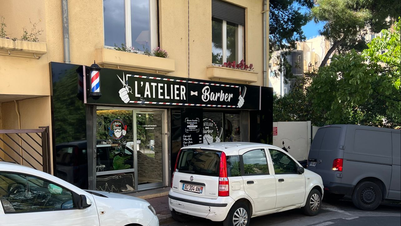 L'Atelier Barber — Comédie