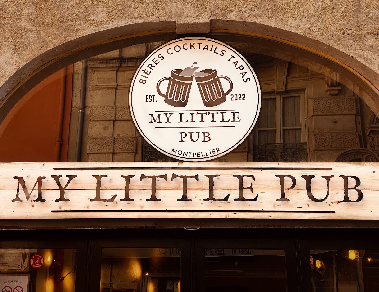 My Little Pub — Écusson