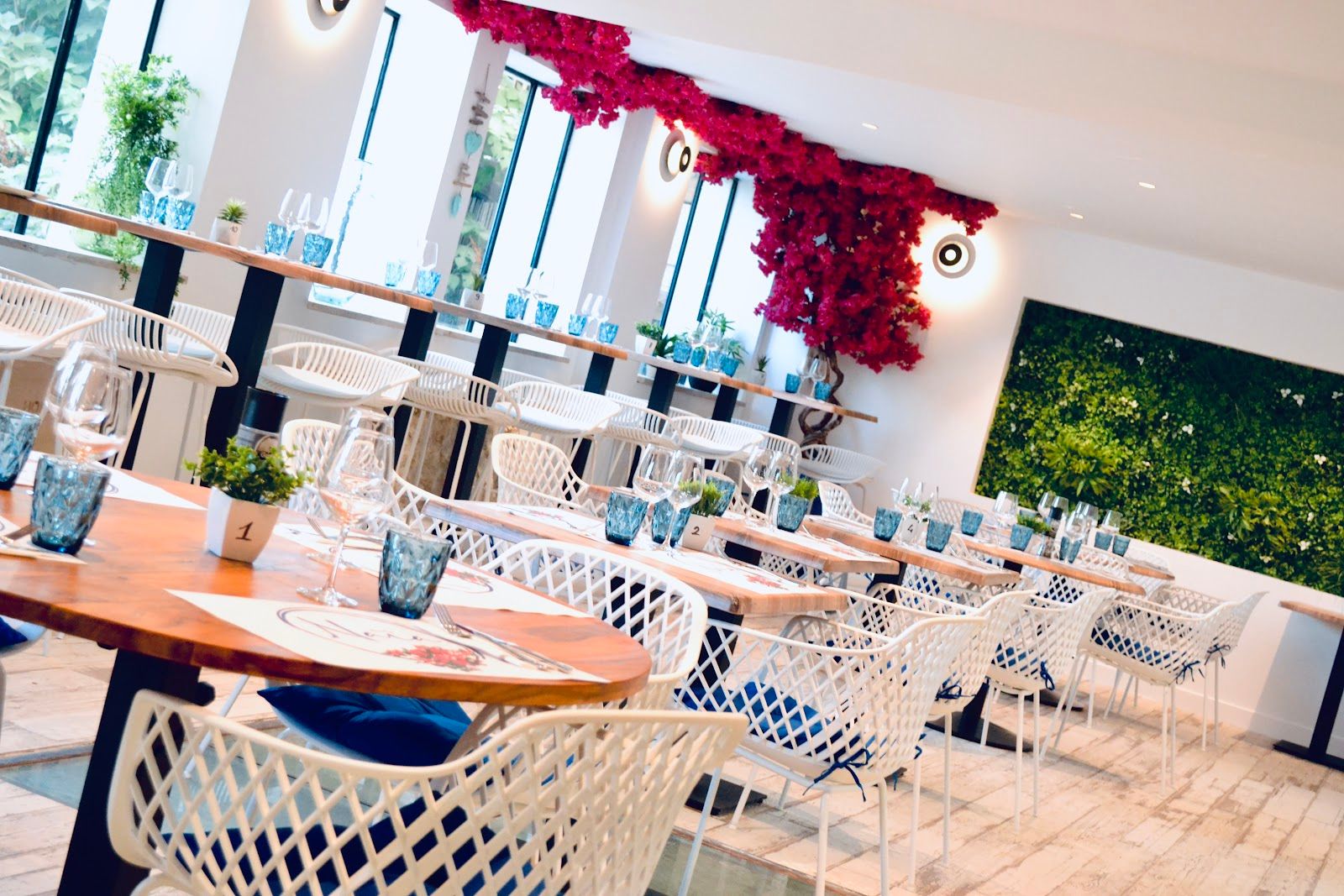 Naïa Restaurant — Port Marianne