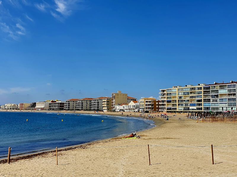 Plage Rive Droite — Le Grau-du-Roi