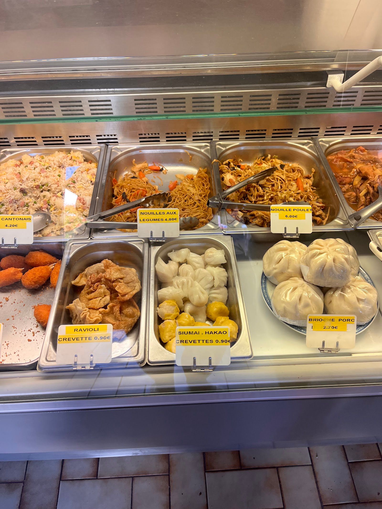 Restaurant Heng-Lay — Boutonnet