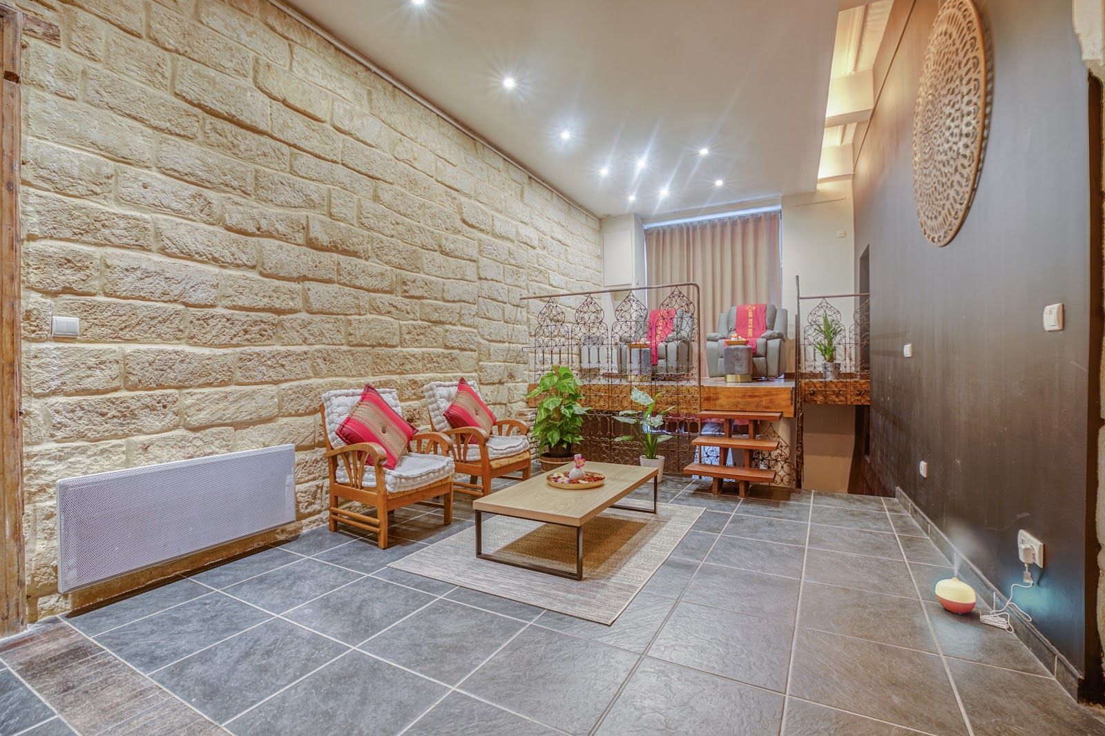 Rynaraya Thai Massage Montpellier ( ancienne Luan siam) — Écusson