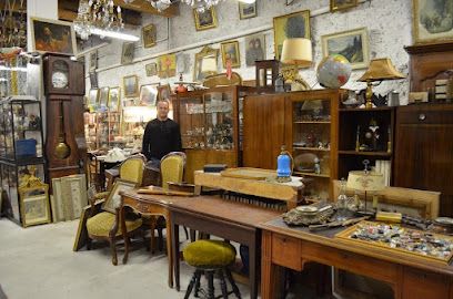 Brocante Antiquités Roques — Littoral